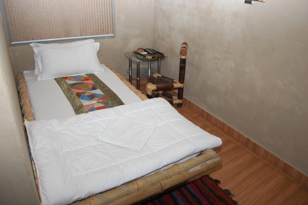 فاراناسي Shri Guest House الغرفة الصورة