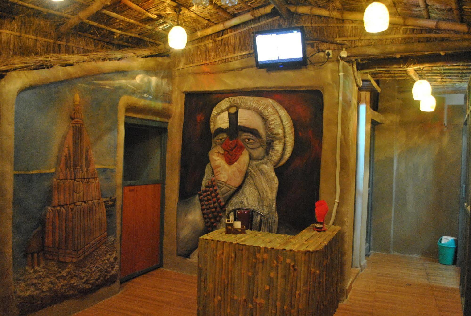 فاراناسي Shri Guest House المظهر الخارجي الصورة
