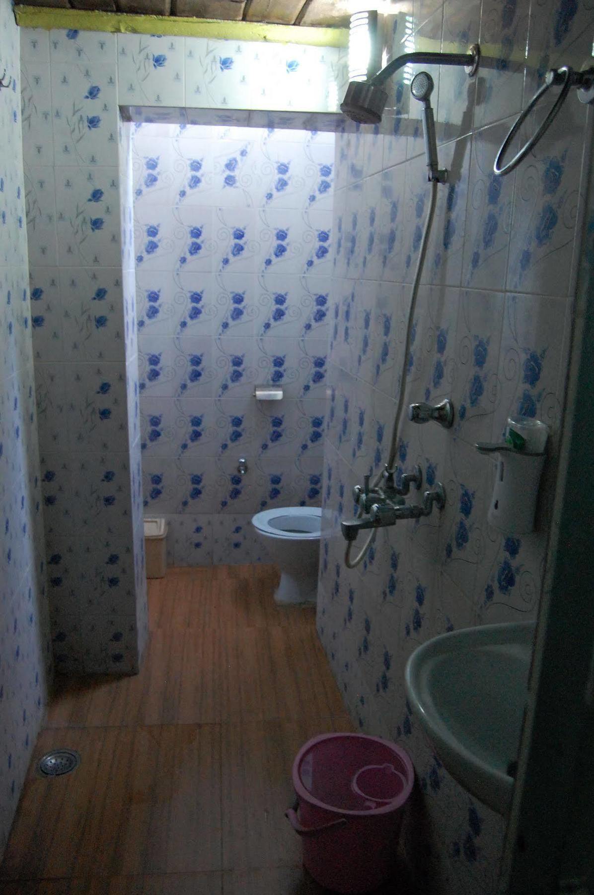 فاراناسي Shri Guest House المظهر الخارجي الصورة