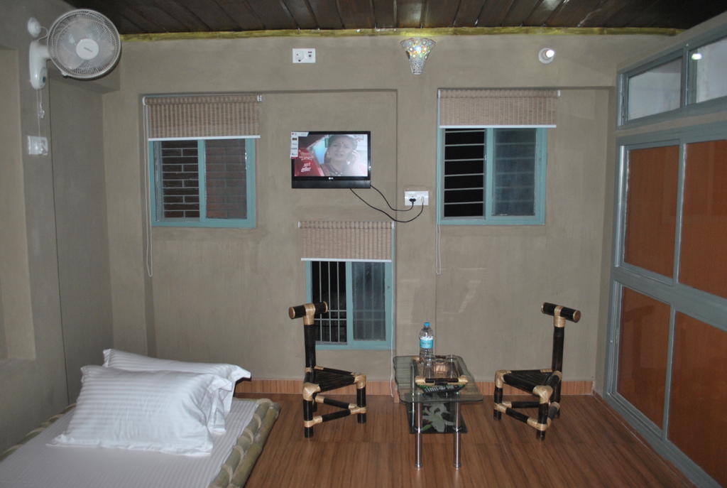 فاراناسي Shri Guest House المظهر الخارجي الصورة