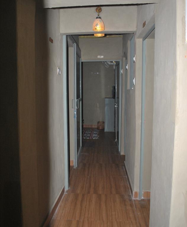 فاراناسي Shri Guest House المظهر الخارجي الصورة